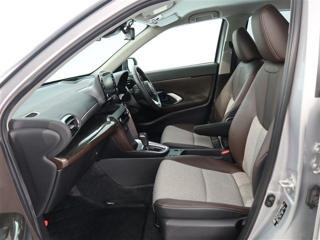 ヤリスクロス Z 1年間走行無制限保証 ペダル踏み間違い 衝突回避被害軽減 車線逸脱警報機能 メモリナビ バックカメラ パノラミックモニタ ETC クルーズコントロール LEDヘッドライト スマートキー オートエアコン(10枚目)