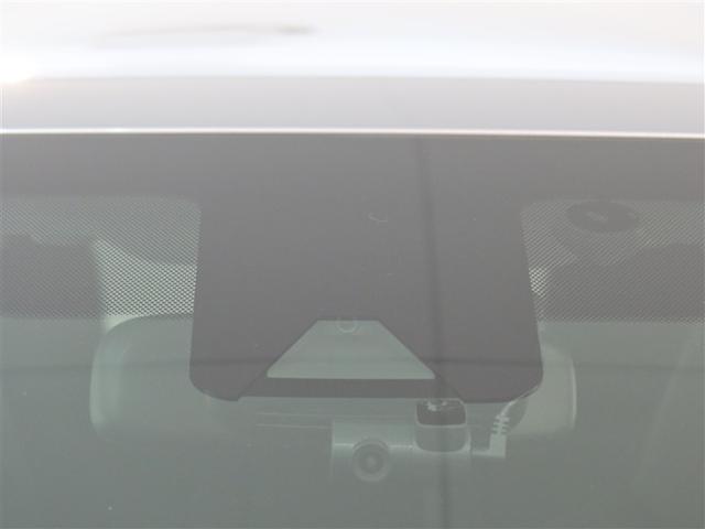 ヤリスクロス Z 1年間走行無制限保証 ペダル踏み間違い 衝突回避被害軽減 車線逸脱警報機能 メモリナビ バックカメラ パノラミックモニタ ETC クルーズコントロール LEDヘッドライト スマートキー オートエアコン(13枚目)