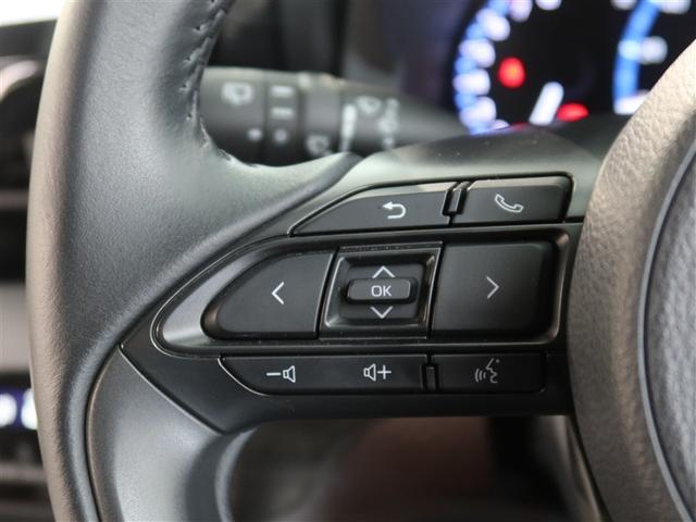 ヤリスクロス Z 1年間走行無制限保証 ペダル踏み間違い 衝突回避被害軽減 車線逸脱警報機能 メモリナビ バックカメラ パノラミックモニタ ETC クルーズコントロール LEDヘッドライト スマートキー オートエアコン(15枚目)