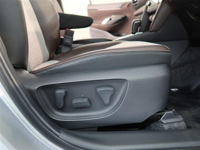 ヤリスクロス Z 1年間走行無制限保証 ペダル踏み間違い 衝突回避被害軽減 車線逸脱警報機能 メモリナビ バックカメラ パノラミックモニタ ETC クルーズコントロール LEDヘッドライト スマートキー オートエアコン(18枚目)