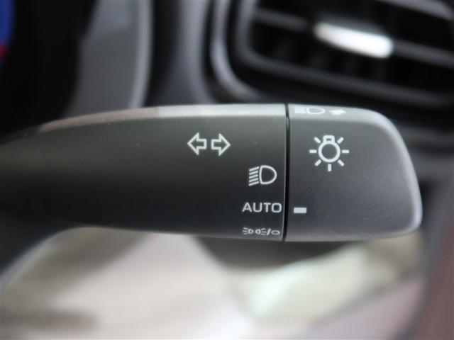 ヤリスクロス Z 1年間走行無制限保証 ペダル踏み間違い 衝突回避被害軽減 車線逸脱警報機能 メモリナビ バックカメラ パノラミックモニタ ETC クルーズコントロール LEDヘッドライト スマートキー オートエアコン(20枚目)