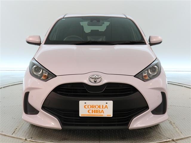 ヤリス X 1年間走行無制限保証 ペダル踏み間違い 衝突回避被害軽減 車線逸脱警報機能 メモリナビ フルセグTV ドライブレコーダー ETC DVD再生 スマートキー マニュアルエアコン(2枚目)