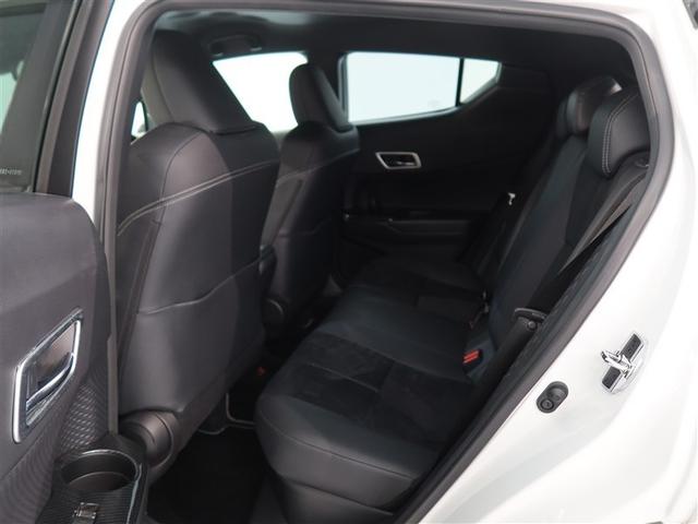 Ｃ－ＨＲ Ｓ　ＧＲスポーツ　１年間走行無制限保証　衝突回避被害軽減　車線逸脱警報機能　メモリナビ　バックカメラ　ドライブレコーダー　ＥＴＣ　クルーズコントロール　ＬＥＤヘッドライト　スマートキー　オートエアコン　ブラインドモニタ（11枚目）