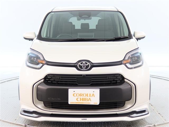 シエンタ ハイブリッドＺ　１年間走行無制限保証　ペダル踏み間違い　衝突回避被害軽減　車線逸脱警報機能　メモリナビ　フルセグＴＶ　バックカメラ　パノラミックモニタ　ドライブレコーダー　ＥＴＣ　電源コンセント　クルーズコントロール（2枚目）