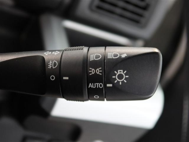 ピクシスメガ L SAII 1年間走行無制限保証 ペダル踏み間違い 衝突回避被害軽減 車線逸脱警報機能 メモリナビ フルセグTV バックカメラ ETC 電動スライドドア LEDヘッドライト DVD再生 アイドリングストップ(21枚目)