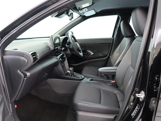 ヤリスクロス ハイブリッドZ 1年間走行無制限保証 ペダル踏み間違い 衝突回避被害軽減 車線逸脱警報機能 メモリナビ フルセグTV バックカメラ パノラミックモニタ ドライブレコーダー ETC クルーズコントロール(11枚目)