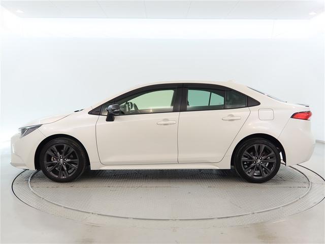 �X�|�[�e�B�Ȉ�ۂ�^���鏃���z�C�[���ł��B�ǂ��܂ł������Ă��������Ȃ�悤�ȃf�U�C���ł��ˁ�