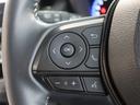 ステアリングスイッチ付き。前方から目を離すことなく操作することが可能です。