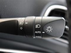 ���Ϥ��Ť��ʤ�ȼ�ư�ǥإåɥ饤�Ȥ��������륪���ȥ饤�ȵ�ǽ�դ������Ϥ����뤯�ʤ�ȼ�ư�Ǿ������ޤ��� 7