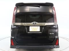 ������Υѥ�Ǽ�����Ŭ�ˡ����ݡ��ɽ����������륹�إ����˥��٤��Ѱդ��Ƥ���ޤ��� 4