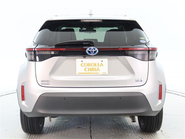 ヤリスクロス ハイブリッドZ 1年間走行無制限保証 ペダル踏み間違い 衝突回避被害軽減 車線逸脱警報機能 メモリナビ バックカメラ パノラミックモニタ ETC 電源コンセント クルーズコントロール LEDヘッドライト スマートキー(4枚目)