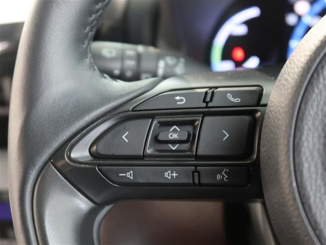 ヤリスクロス ハイブリッドZ 1年間走行無制限保証 ペダル踏み間違い 衝突回避被害軽減 車線逸脱警報機能 メモリナビ バックカメラ パノラミックモニタ ETC 電源コンセント クルーズコントロール LEDヘッドライト スマートキー(16枚目)