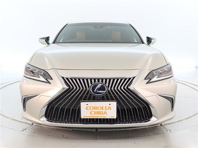 ES ES300h バージョンL 1年間走行無制限保証 ペダル踏み間違い 衝突回避被害軽減 車線逸脱警報機能 メモリナビ フルセグTV バックカメラ パノラミックモニタ ドライブレコーダー ETC 電源コンセント クルーズコントロール(2枚目)