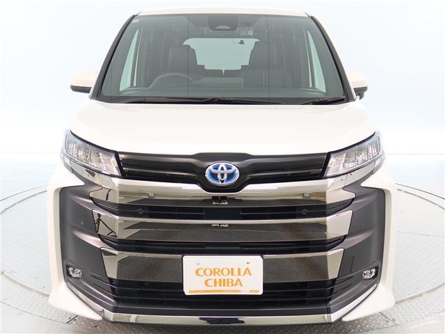 ノア ハイブリッドＳ－Ｚ　１年間走行無制限保証　ペダル踏み間違い　衝突回避被害軽減　車線逸脱警報機能　メモリナビ　フルセグＴＶ　バックカメラ　後席用モニター　ドライブレコーダー　ＥＴＣ　電源コンセント　クルーズコントロール（2枚目）