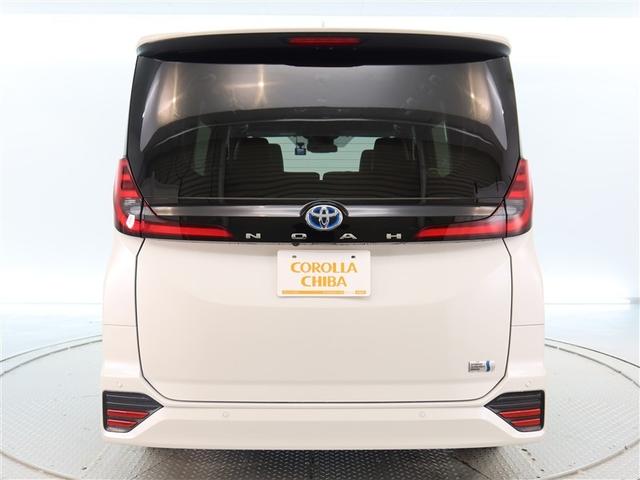 ノア ハイブリッドＳ－Ｚ　１年間走行無制限保証　ペダル踏み間違い　衝突回避被害軽減　車線逸脱警報機能　メモリナビ　フルセグＴＶ　バックカメラ　後席用モニター　ドライブレコーダー　ＥＴＣ　電源コンセント　クルーズコントロール（4枚目）