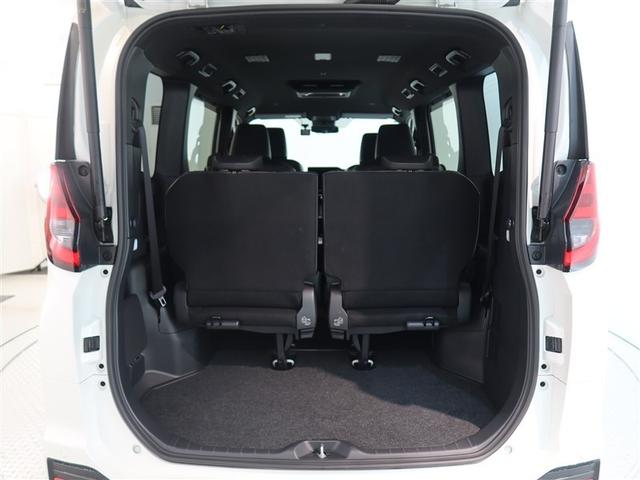 ノア ハイブリッドＳ－Ｚ　１年間走行無制限保証　ペダル踏み間違い　衝突回避被害軽減　車線逸脱警報機能　メモリナビ　フルセグＴＶ　バックカメラ　後席用モニター　ドライブレコーダー　ＥＴＣ　電源コンセント　クルーズコントロール（13枚目）