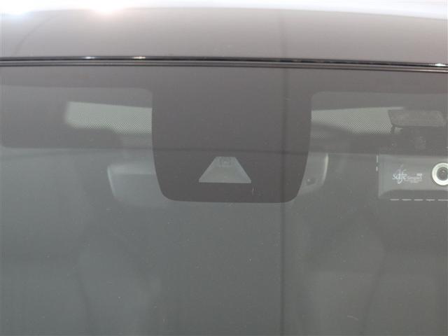 カローラクロス ハイブリッド Z 1年間走行無制限保証 ペダル踏み間違い 衝突回避被害軽減 車線逸脱警報機能 メモリナビ フルセグTV バックカメラ パノラミックモニタ ドライブレコーダー ETC 電源コンセント クルーズコントロール(13枚目)