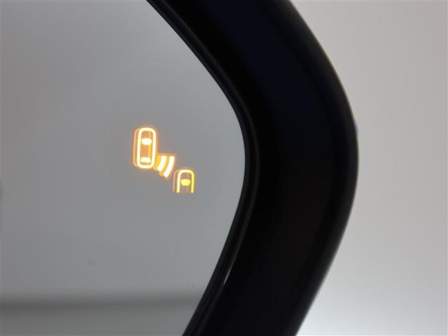 ヤリス ハイブリッドZ 1年間走行無制限保証 ペダル踏み間違い 衝突回避被害軽減 車線逸脱警報機能 メモリナビ フルセグTV バックカメラ パノラミックモニタ ドライブレコーダー ETC 電源コンセント クルーズコントロール(19枚目)