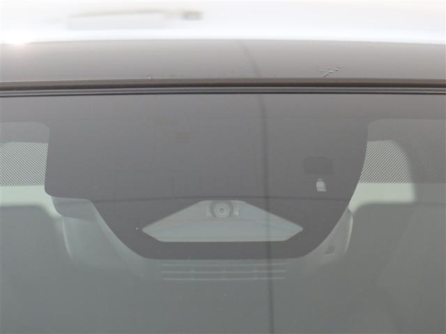 カローラクロス ハイブリッド　Ｚ　１年間走行無制限保証　ペダル踏み間違い　衝突回避被害軽減　車線逸脱警報機能　メモリナビ　フルセグＴＶ　バックカメラ　パノラミックモニタ　ドライブレコーダー　ＥＴＣ　電源コンセント　クルーズコントロール（13枚目）