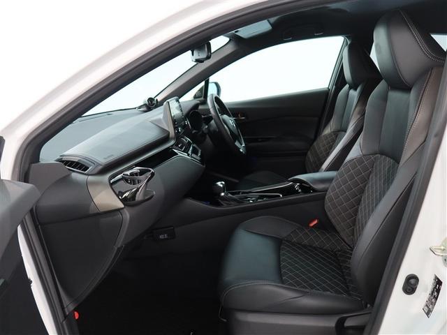 Ｃ－ＨＲ Ｇ　モード　ネロ　セーフティプラス　１年間走行無制限保証　ペダル踏み間違い　衝突回避被害軽減　車線逸脱警報機能　メモリナビ　フルセグＴＶ　バックカメラ　パノラミックモニタ　ドライブレコーダー　ＥＴＣ　クルーズコントロール（10枚目）