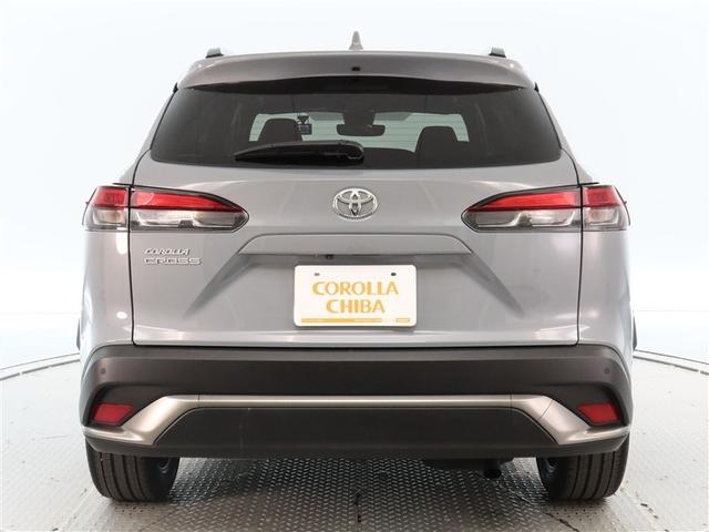 カローラクロス Z 1年間走行無制限保証 ペダル踏み間違い 衝突回避被害軽減 車線逸脱警報機能 メモリナビ フルセグTV バックカメラ ドライブレコーダー ETC クルーズコントロール LEDヘッドライト DVD再生(4枚目)