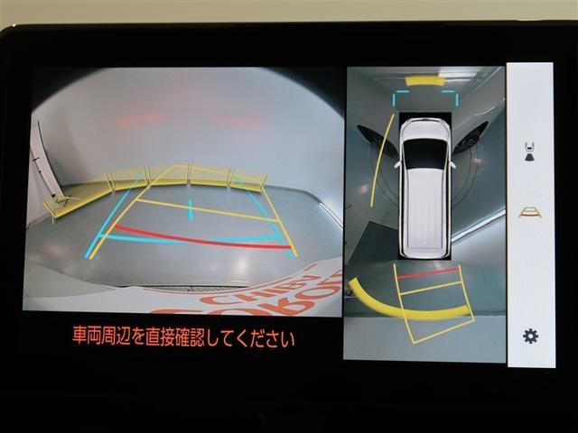 ノア ハイブリッドＳ－Ｚ　１年間走行無制限保証　ペダル踏み間違い　衝突回避被害軽減　車線逸脱警報機能　メモリナビ　フルセグＴＶ　バックカメラ　パノラミックモニタ　後席用モニター　ドライブレコーダー　ＥＴＣ　電源コンセント（9枚目）