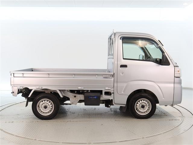 ピクシストラック スタンダード 1年間走行無制限保証 メモリナビ DVD再生 マニュアルエアコン 4WD(9枚目)