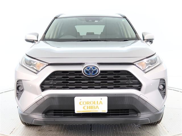 ＲＡＶ４ ハイブリッドＸ　１年間走行無制限保証　ペダル踏み間違い　衝突回避被害軽減　車線逸脱警報機能　メモリナビ　フルセグＴＶ　バックカメラ　ドライブレコーダー　ＥＴＣ　クルーズコントロール　ＬＥＤヘッドライト　ＤＶＤ再生（2枚目）