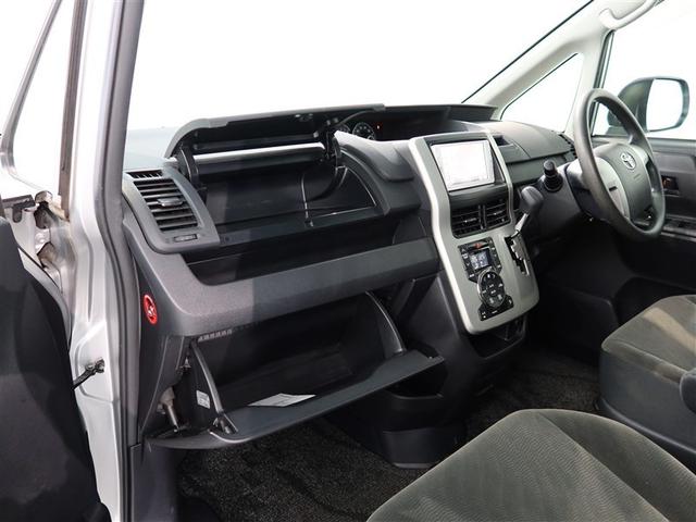 ノア Ｘ　１年間走行無制限保証　メモリナビ　ワンセグＴＶ　バックカメラ　ＥＴＣ　オートエアコン（19枚目）