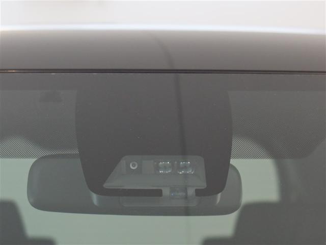 ノア Ｓｉ　１年間走行無制限保証　衝突回避被害軽減　車線逸脱警報機能　メモリナビ　フルセグＴＶ　バックカメラ　ＥＴＣ　クルーズコントロール　電動スライドドア　ＬＥＤヘッドライト　ＤＶＤ再生　スマートキー（14枚目）