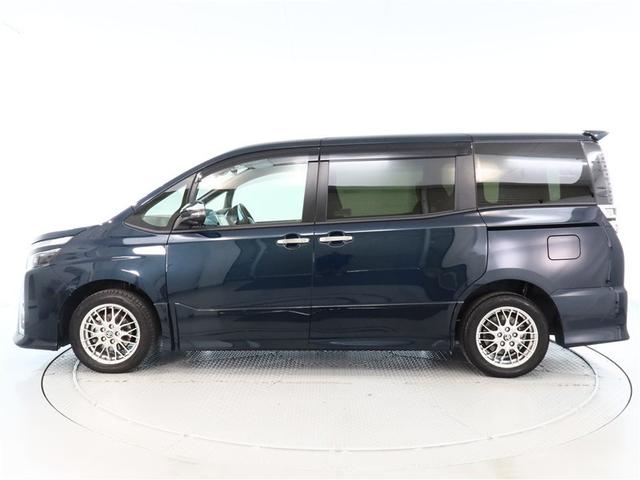 ヴォクシー ハイブリッドZS 煌III 1年間走行無制限保証 ペダル踏み間違い 衝突回避被害軽減 車線逸脱警報機能 メモリナビ フルセグTV バックカメラ ETC クルーズコントロール 電動スライドドア LEDヘッドライト DVD再生(3枚目)