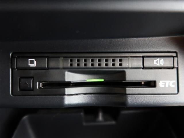 ヴォクシー トランス－Ｘ　１年間走行無制限保証　ＥＴＣ　電動スライドドア　オートエアコン　４ＷＤ（15枚目）