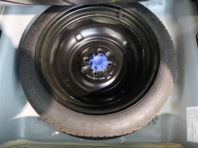 カローラフィールダー ハイブリッドＧ　ダブルバイビー　１年間走行無制限保証　衝突回避被害軽減　車線逸脱警報機能　メモリナビ　フルセグＴＶ　バックカメラ　ＥＴＣ　ＬＥＤヘッドライト　ＤＶＤ再生　スマートキー　オートエアコン（20枚目）