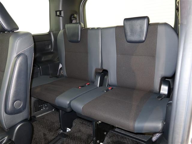 ノア ハイブリッドＳｉ　ダブルバイビーＩＩ　１年間走行無制限保証　ペダル踏み間違い　衝突回避被害軽減　車線逸脱警報機能　メモリナビ　フルセグＴＶ　バックカメラ　後席用モニター　ＥＴＣ　クルーズコントロール　電動スライドドア　ＬＥＤヘッドライト（12枚目）