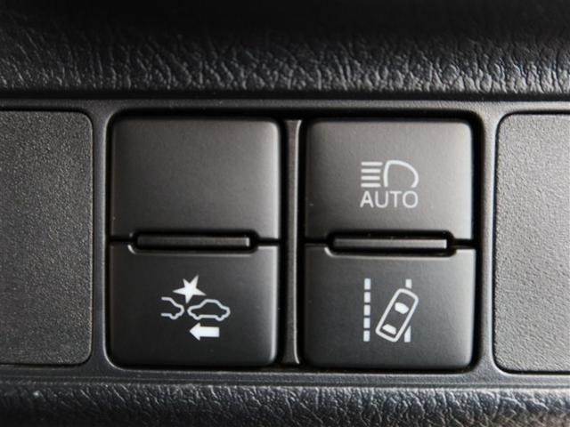 カローラフィールダー ハイブリッドＧ　ダブルバイビー　１年間走行無制限保証　ペダル踏み間違い　衝突回避被害軽減　車線逸脱警報機能　メモリナビ　フルセグＴＶ　バックカメラ　ドライブレコーダー　ＥＴＣ　クルーズコントロール　ＬＥＤヘッドライト　ＤＶＤ再生（17枚目）