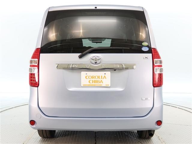 ノア Ｘ　スマートエディション　１年間走行無制限保証　メモリナビ　ワンセグＴＶ　バックカメラ　ＥＴＣ　電動スライドドア　ＤＶＤ再生　スマートキー　オートエアコン（4枚目）