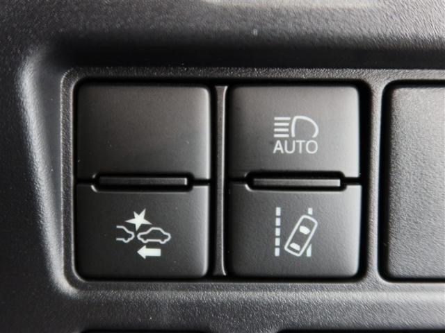 ヴォクシー ＺＳ　煌ＩＩＩ　１年間走行無制限保証　ペダル踏み間違い　衝突回避被害軽減　車線逸脱警報機能　メモリナビ　フルセグＴＶ　バックカメラ　後席用モニター　ドライブレコーダー　ＥＴＣ　クルーズコントロール　電動スライドドア（17枚目）