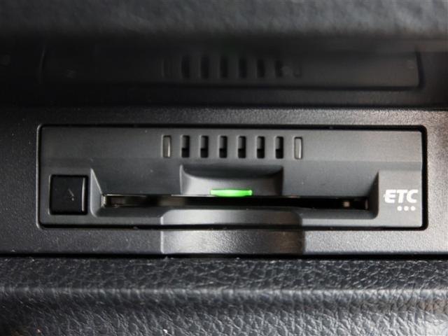 ノア Ｓｉ　ダブルバイビーＩＩ　１年間走行無制限保証　ペダル踏み間違い　衝突回避被害軽減　車線逸脱警報機能　メモリナビ　フルセグＴＶ　後席用モニター　ドライブレコーダー　ＥＴＣ　クルーズコントロール　電動スライドドア（17枚目）