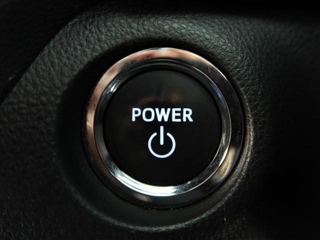 ＲＡＶ４ ハイブリッドアドベンチャー　１年間走行無制限保証　ペダル踏み間違い　衝突回避被害軽減　車線逸脱警報機能　メモリナビ　フルセグＴＶ　バックカメラ　パノラミックモニタ　ドライブレコーダー　ＥＴＣ　電源コンセント　クルーズコントロール（21枚目）