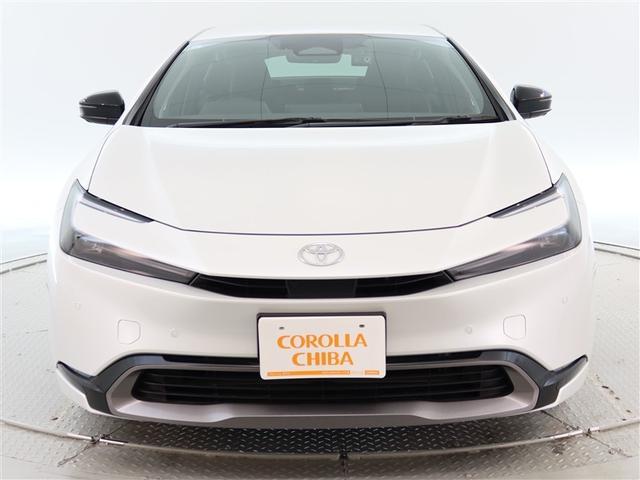 プリウス Z 1年間走行無制限保証 ペダル踏み間違い 衝突回避被害軽減 車線逸脱警報機能 メモリナビ フルセグTV バックカメラ パノラミックモニタ ドライブレコーダー ETC 電源コンセント クルーズコントロール(2枚目)