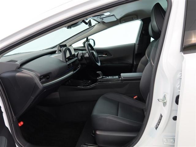 プリウス Z 1年間走行無制限保証 ペダル踏み間違い 衝突回避被害軽減 車線逸脱警報機能 メモリナビ フルセグTV バックカメラ パノラミックモニタ ドライブレコーダー ETC 電源コンセント クルーズコントロール(10枚目)