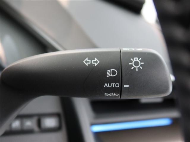 プリウス Z 1年間走行無制限保証 ペダル踏み間違い 衝突回避被害軽減 車線逸脱警報機能 メモリナビ フルセグTV バックカメラ パノラミックモニタ ドライブレコーダー ETC 電源コンセント クルーズコントロール(20枚目)