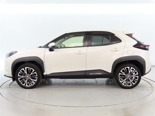 ヤリスクロス Z 1年間走行無制限保証 ペダル踏み間違い 衝突回避被害軽減 車線逸脱警報機能 メモリナビ フルセグTV バックカメラ パノラミックモニタ ドライブレコーダー ETC クルーズコントロール(3枚目)