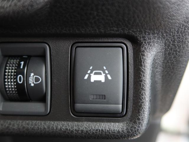 ノート X 1年間走行無制限保証 衝突回避被害軽減 車線逸脱警報機能 メモリナビ フルセグTV バックカメラ DVD再生 スマートキー オートエアコン アイドリングストップ(17枚目)