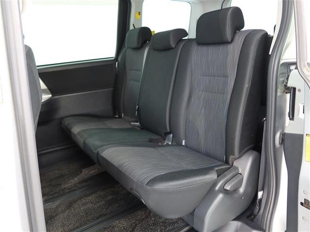 ノア Ｓｉ　１年間走行無制限保証　ＨＤＤナビ　フルセグＴＶ　バックカメラ　ＥＴＣ　電動スライドドア　ＤＶＤ再生　スマートキー　オートエアコン（12枚目）