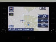 ナビゲーション付きで快適なドライブを。 4