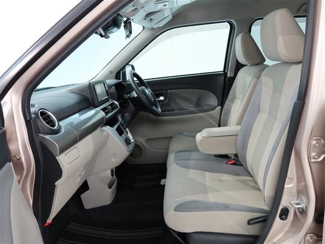 高いホールド性で運転姿勢が安定します。長距離ドライブでも疲れにくいのが魅力です。快適なドライビングライフをお送りください♪