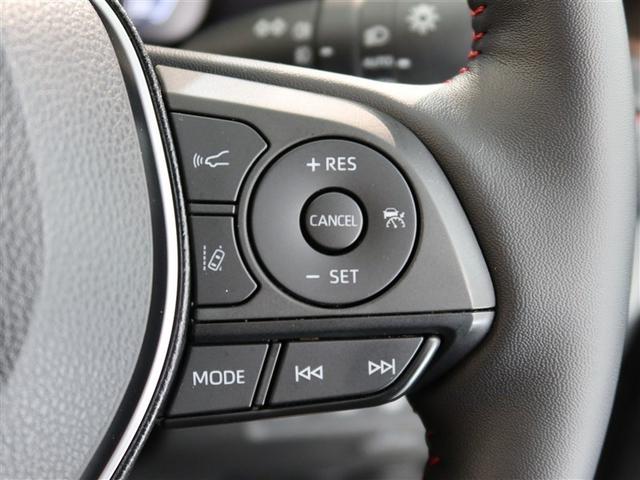 ＲＡＶ４ ＰＨＶ Ｚ　１年間走行無制限保証　ペダル踏み間違い　衝突回避被害軽減　車線逸脱警報機能　メモリナビ　フルセグＴＶ　バックカメラ　パノラミックモニタ　ドライブレコーダー　ＥＴＣ　電源コンセント　ブラインドモニタ（16枚目）