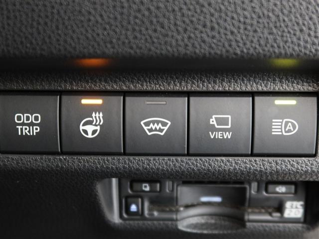 ＲＡＶ４ ＰＨＶ Ｚ　１年間走行無制限保証　ペダル踏み間違い　衝突回避被害軽減　車線逸脱警報機能　メモリナビ　フルセグＴＶ　バックカメラ　パノラミックモニタ　ドライブレコーダー　ＥＴＣ　電源コンセント　ブラインドモニタ（18枚目）