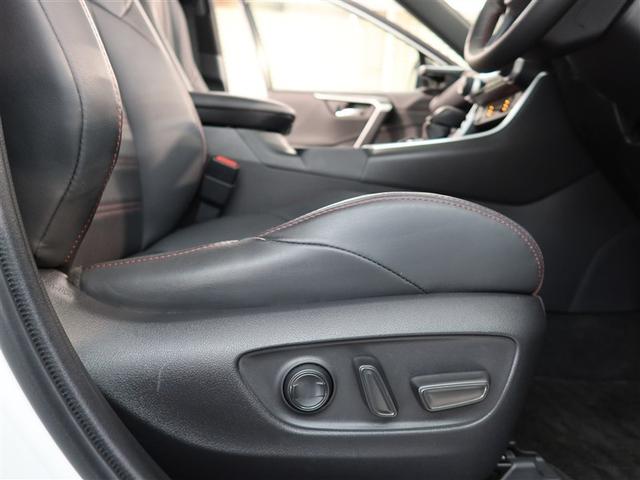 ＲＡＶ４ ＰＨＶ Ｚ　１年間走行無制限保証　ペダル踏み間違い　衝突回避被害軽減　車線逸脱警報機能　メモリナビ　フルセグＴＶ　バックカメラ　パノラミックモニタ　ドライブレコーダー　ＥＴＣ　電源コンセント　ブラインドモニタ（19枚目）